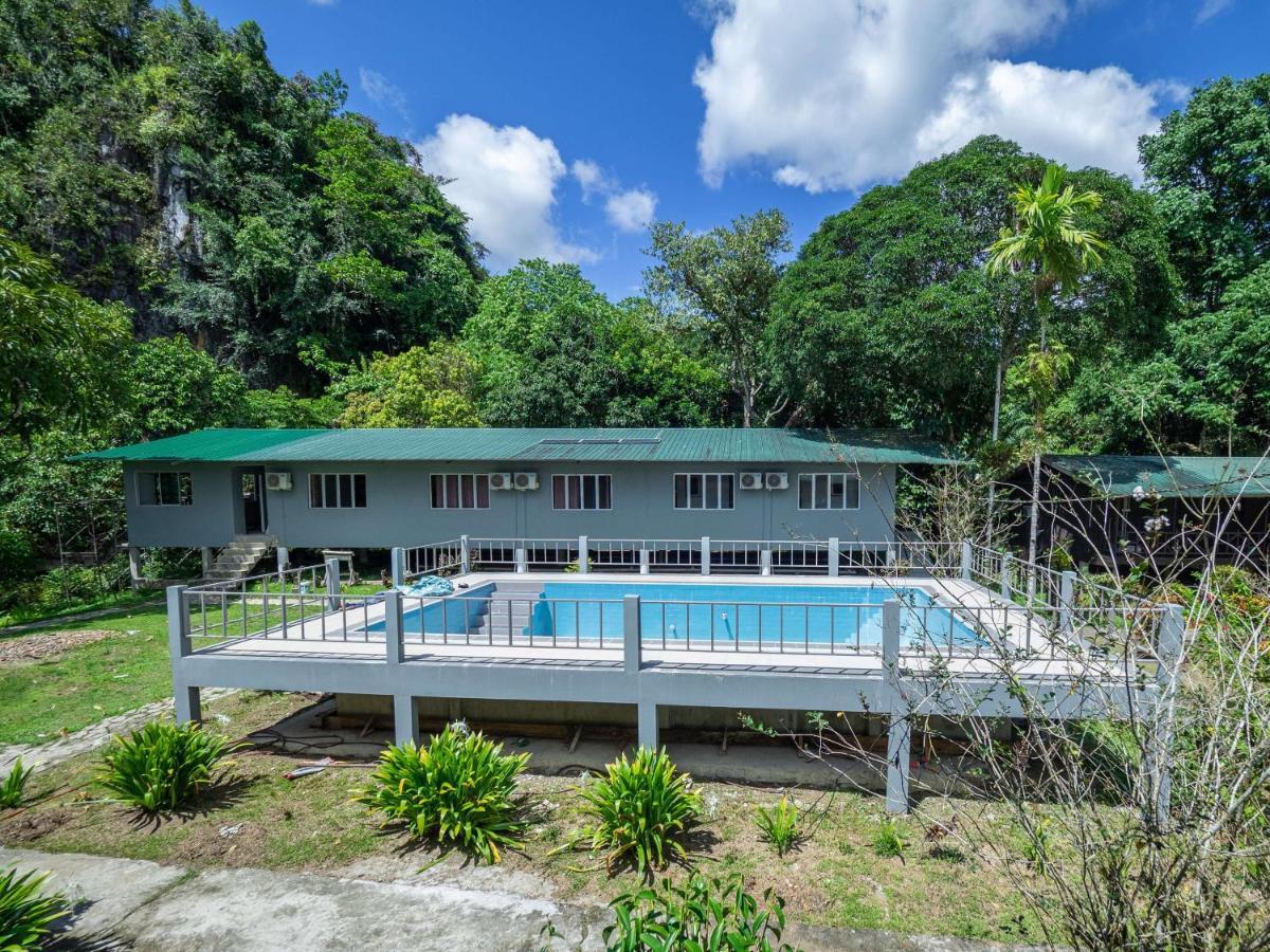 Benarat Lodge Mulu Εξωτερικό φωτογραφία