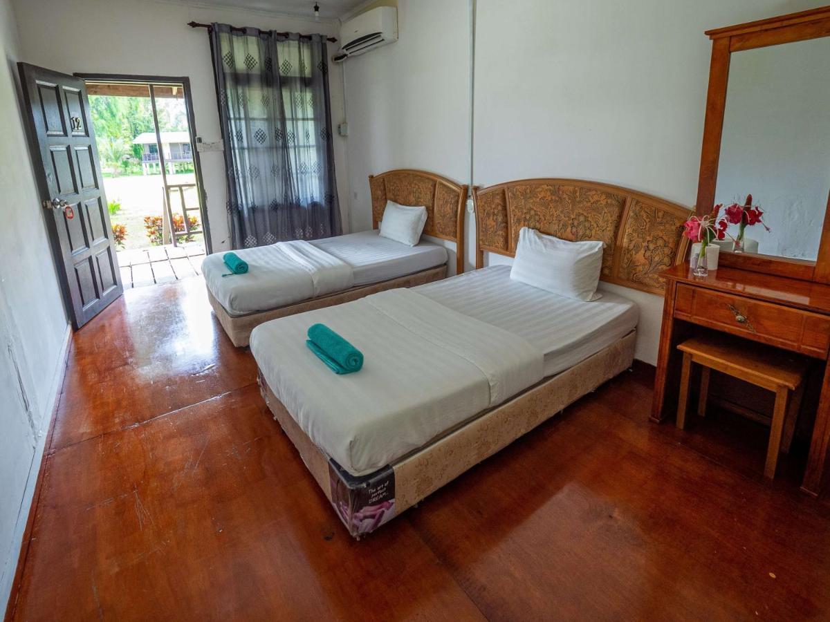 Benarat Lodge Mulu Εξωτερικό φωτογραφία