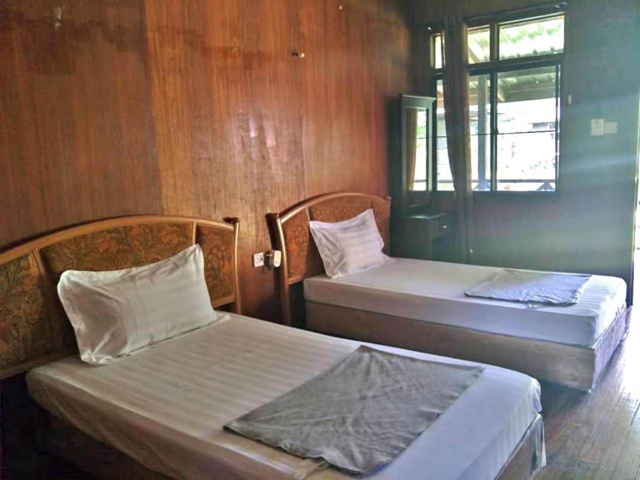 Benarat Lodge Mulu Εξωτερικό φωτογραφία